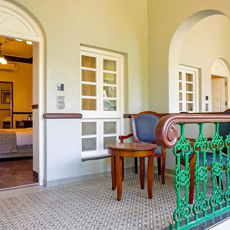 Citrus Chambers Mahabaleshwar Hotel Exterior photo